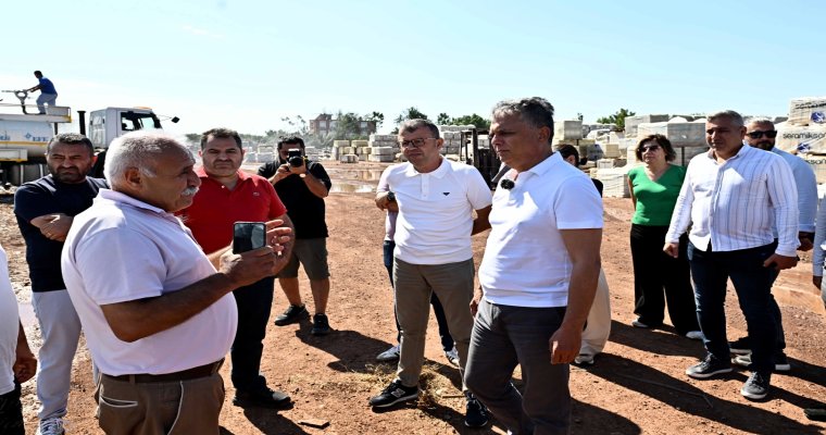Antalya Muratpaşa’daki yangın bölgesine ’geçmiş olsun’ ziyareti