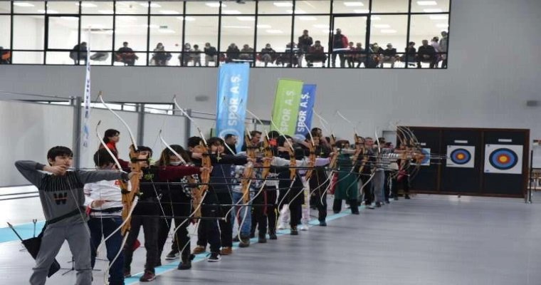 Kayseri’de spor okullarında yaz dönemi başladı