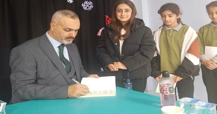 Veysel Karani’de öğrencilere ’başarıda arkadaş seçimi’ anlatıldı