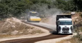 Balıkesir’de Dursunbey’de ulaşım konforunu artırıyor