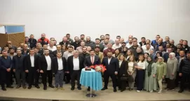 Bursa Yenişehir’de bayramlaşmada Başkan Özel’e doğum günü sürprizi