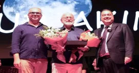 Manisa’da 27. Adala Hermos Festivali’nde Onur Akın rüzgârı