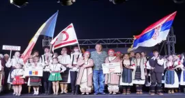 Uluslararası Halk Oyunları Ayvalık’ta sahne aldı