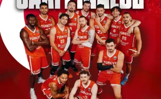 12 Dev Adam 24 yıl sonra yarı finalde