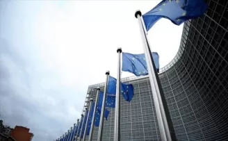 AB'den İtalya'nın 2019 bütçe taslağına ret