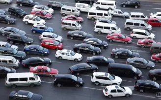 Afetlerde araç güvenliği için hayat kurtaran tavsiyeler