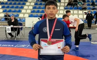 Ağrı’nın gururu Berat Çelik Rize’de şampiyon oldu