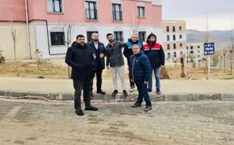 AK Parti Mardin’den TOKİ yollarına yakın takip