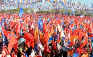 AK Partililerin Yüzde 39'u 'Yolsuzluk Arttı' Dedi