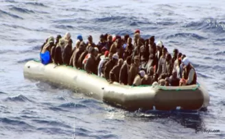 Akdeniz'de 41 göçmen öldü