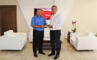 Aksaçlılar Derneği’nden Karabağlar Kaymakamı’na ziyaret