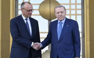 Almanya Başbakanı Külliye’de