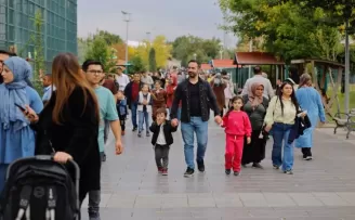 Anadolu Harikalar Diyarı Hayvanat Bahçesi’ni ücretsiz gezdiler