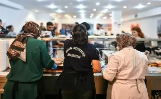 Ankara Büyükşehir’den öğrencilere Gençlik Sofraları