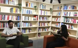 Ankara’da Esat Hâl’e Ruşen Keleş Kütüphanesi