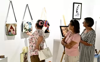 Antalya’da ’Gümüş Eller Sergisi’ ziyaretçilerini ağırlıyor