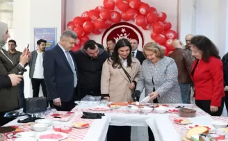 Artvin’de yeni evlenen ve evlilik aşamasındaki çiftlere ’aile’ anlatıldı