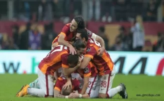 Aslan çok fena kükredi!