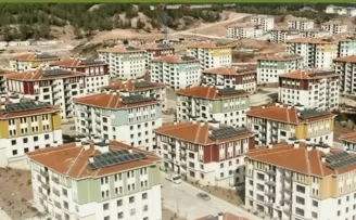 Asrın inşa seferberliğiyle deprem bölgesi yeniden ayağa kalktı