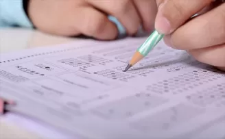 Astsubayın eşi çalıntı sorularla subay olmuş