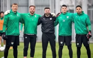 Baba oğul Timsahlar