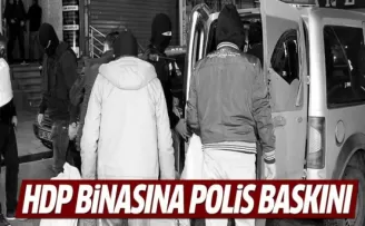 Bağcılar'da HDP binasına polis baskını!