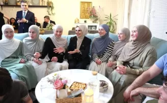 Bakan Göktaş, ’Berlinli Altızlar’a konuk oldu