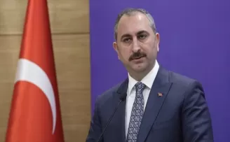 Bakan Gül'den Pakistan'a teşekkür telefonu