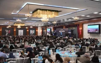 Balıkesir’de muhtarlar ve aileleri aynı sofrada buluştu