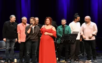 Balıkesir’de Sezen Aksu şarkılarıyla unutulmaz gece