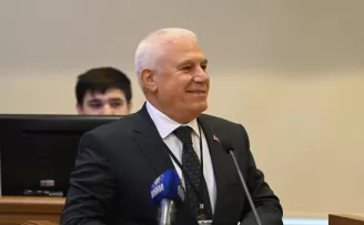 Başkan Bozbey’den öğrencilere önemli tavsiyeler