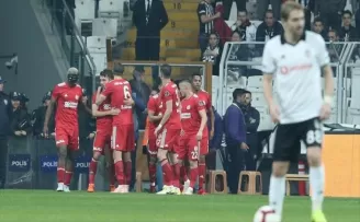 Beşiktaş'ta düşüş devam ediyor
