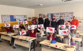 Bilecik Jandarma’dan miniklere güvenlik ve trafik eğitimi
