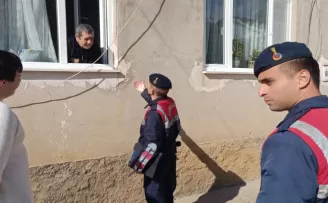 Bilecik Pazaryeri’nde Jandarma’dan kapı kapı uyarı!