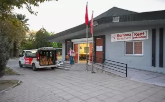 Bornova’da öğrencilere beslenme desteği
