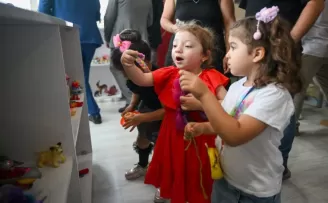 Bornova’da Oyuncak Kütüphanesi açıldı