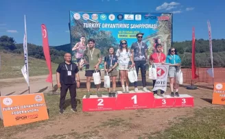 Bostanlıspor yine kürsüde