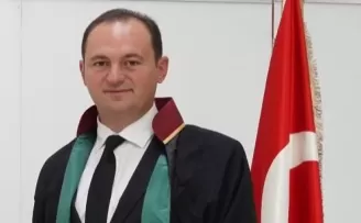 Bursa Barosu’nun yeni başkanı Yener Poroy oldu