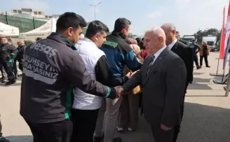 Bursa Büyükşehir ailesi bayramlaştı