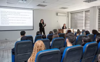 Bursa Büyükşehir’den ’Çalışma Hayatında Kariyer’ semineri