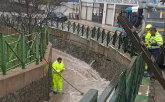 Bursa Büyükşehir ekipleri Büyükorhan’da gün boyu sahadaydı