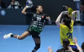 Bursa Büyükşehir Kadınlar Hentbol’de sezonu zirvede tamamladı