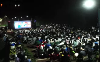 Bursa’da açık havada sinema keyfi