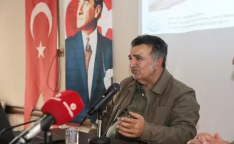 Bursa’da asrın keşfini yapan Prof. Dr. Şahin tarihe Osmangazi’de ışık tuttu