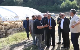 Bursa Gemlik’te Kurban Pazarı’nda satışlar başladı