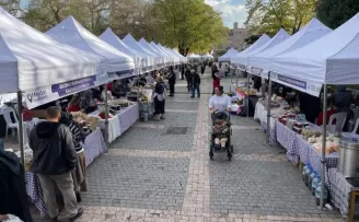 Bursa Heykel’de ’meydan kadınların’