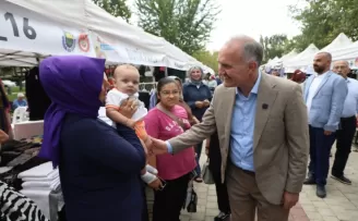 Bursa İnegöl’de 4. Hanımeli Alışveriş Şenliğine yoğun ilgi