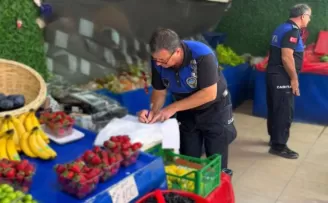 Bursa İnegöl’de zabıta ekiplerinden manav denetimi