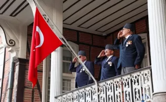 Bursa’nın kurtuluş coşkusu Tarihi Belediye Binası’nda
