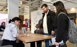 Bursa Osmangazi Belediyesi yazar Ayşen Işık’ı ağırladı